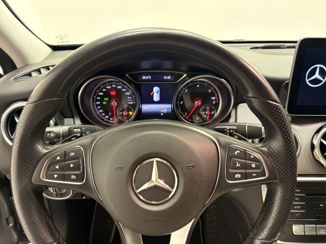 MERCEDES-BENZ GLA 200 D 4MATIC AUTO SPORT - foto 6