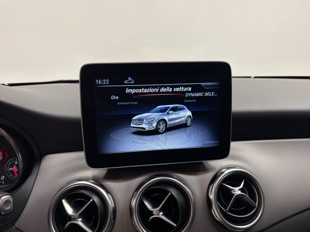 MERCEDES-BENZ GLA 200 D 4MATIC AUTO SPORT - foto 7