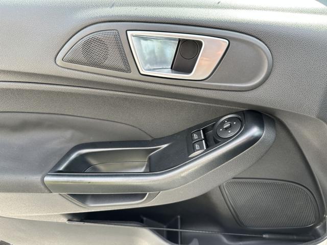 FORD FIESTA 1.2 60CV 5 PORTE BUSINESS - foto 9