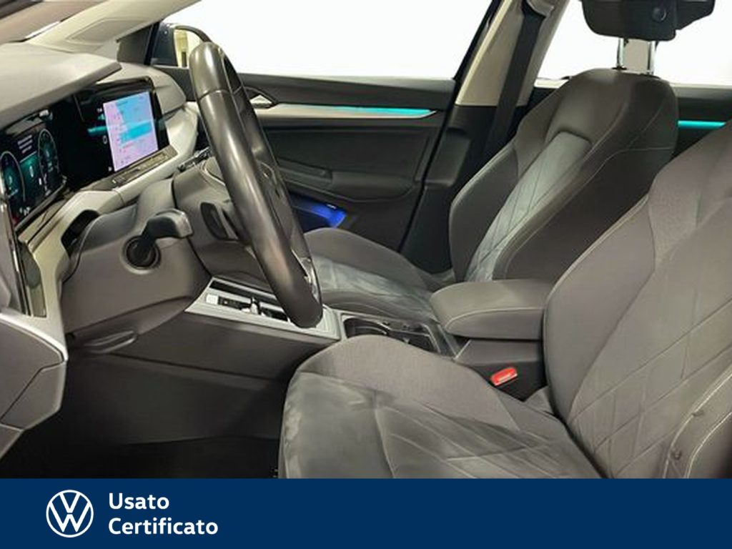 immagine usato VOLKSWAGEN Golf Variant variant 2.0 tdi life 115cv dsg