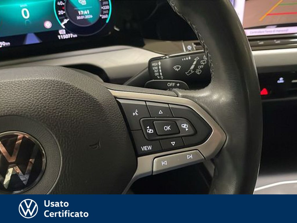 immagine usato VOLKSWAGEN Golf Variant variant 2.0 tdi life 115cv dsg