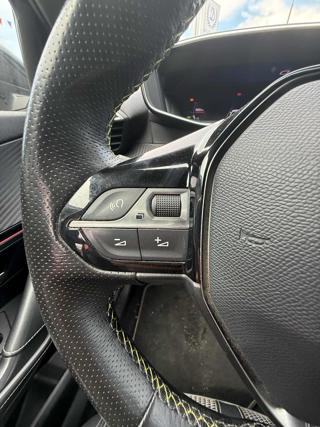 PEUGEOT 2008 usata 25