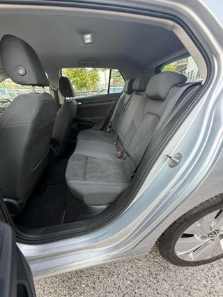 VOLKSWAGEN Golf usata, con Cruise Control