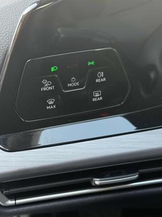 VOLKSWAGEN Golf usata, con Adaptive Cruise Control