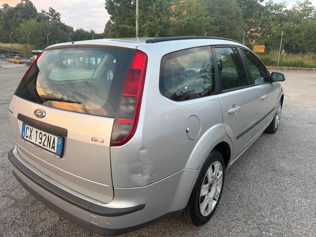FORD FOCUS 1.6 TDCI (90CV) S.W. SENZA NESSU - foto 8