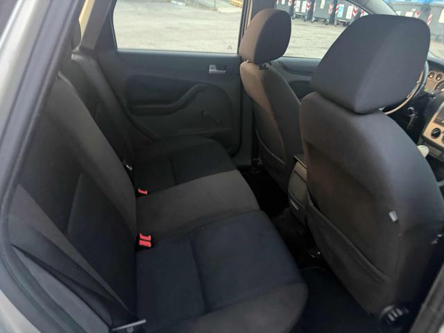 FORD FOCUS 1.6 TDCI (90CV) S.W. SENZA NESSU - foto 25