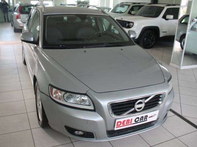 VOLVO V50 TDCI - foto 6