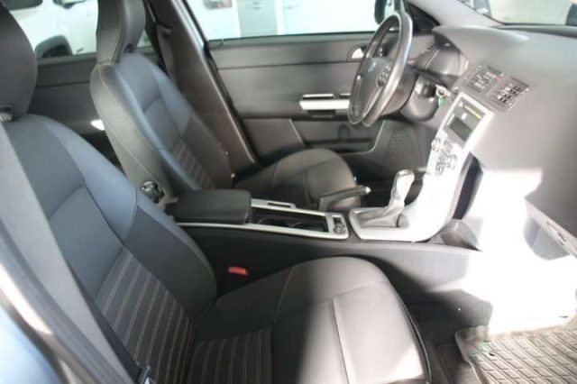 VOLVO V50 TDCI - foto 8
