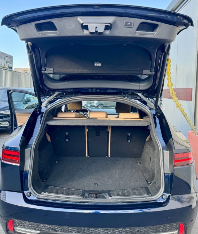 JAGUAR E-PACE 2.0D I4 163 CV AWD AUTO SE - foto 31