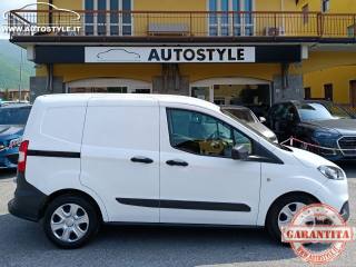 FORD Transit Courier usata, con Boardcomputer