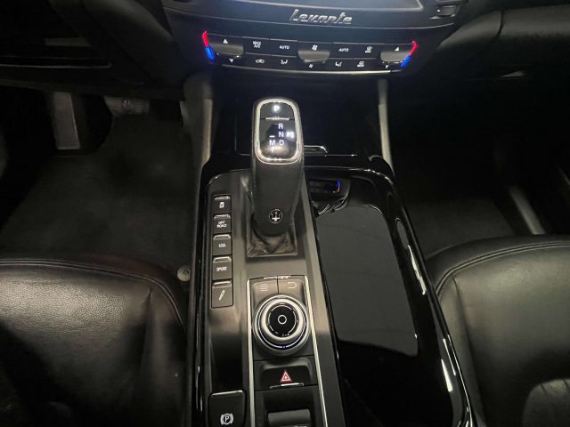MASERATI LEVANTE LEVANTE 3.0 V6 GRANLUSSO 275CV A - foto 10