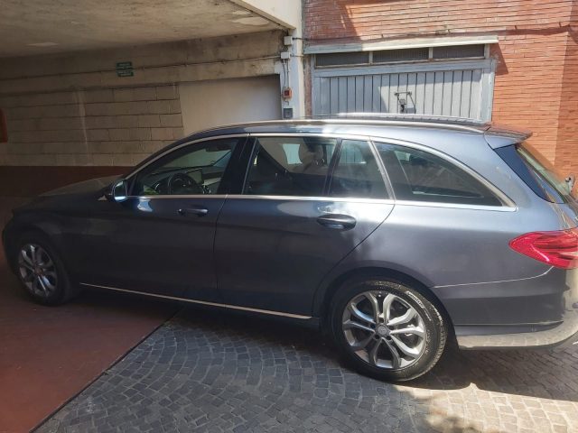 MERCEDES-BENZ CLA Grigio metallizzato