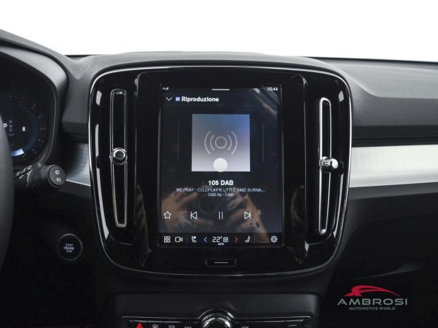 VOLVO XC40 B3 MILD HYBRID BENZINA PLUS DARK - foto 13