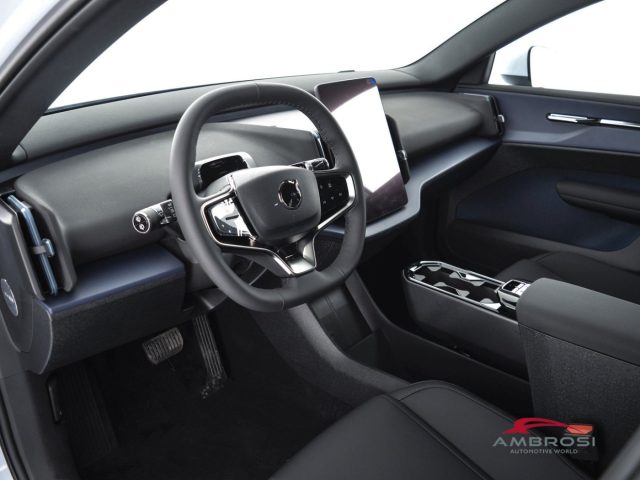 VOLVO EX30 P5 LONG RANGE ELECTRIC CORE - foto 8