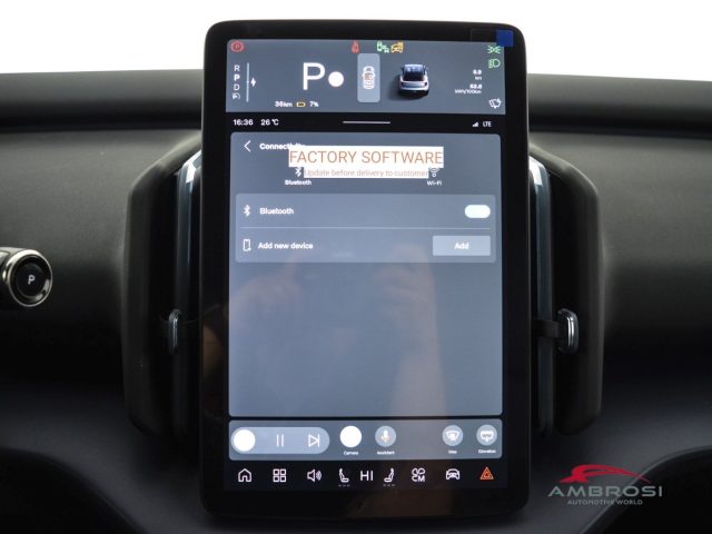 VOLVO EX30 P5 LONG RANGE ELECTRIC CORE - foto 14