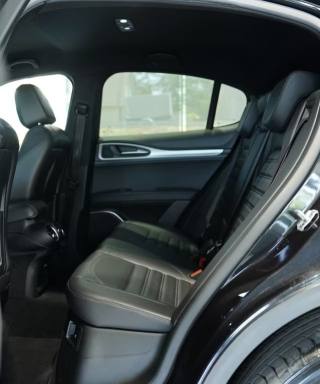 ALFA ROMEO Stelvio usata, con Park Distance Control