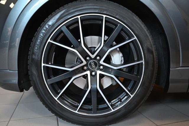 AUDI Q8 50TDI Q.TIP.286CV S-LINE TET.22" - foto 19