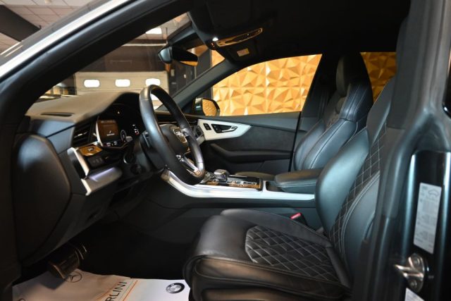AUDI Q8 50TDI Q.TIP.286CV S-LINE TET.22" - foto 24