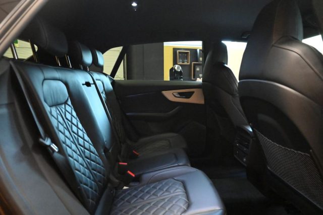 AUDI Q8 50TDI Q.TIP.286CV S-LINE TET.22" - foto 33