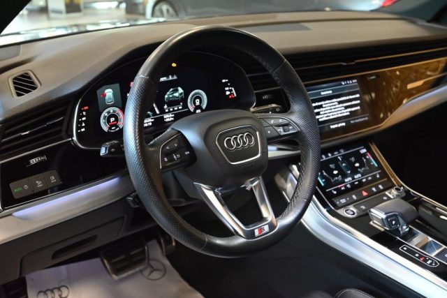 AUDI Q8 50TDI Q.TIP.286CV S-LINE TET.22" - foto 42