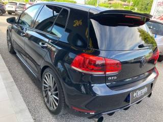 VOLKSWAGEN Golf usata, con Autoradio