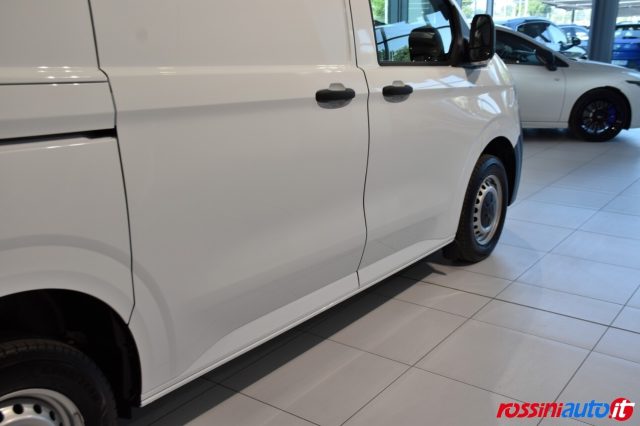 VOLKSWAGEN TRANSPORTER T7 2.0 TDI 150 CV 28Q L1 RETROCA - foto 23