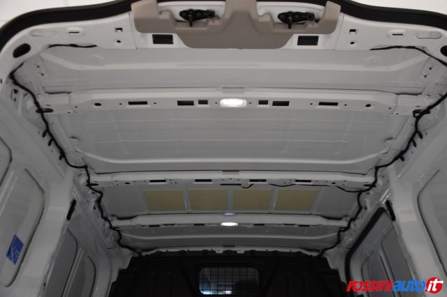 VOLKSWAGEN TRANSPORTER T7 2.0 TDI 150 CV 28Q L1 RETROCA - foto 35