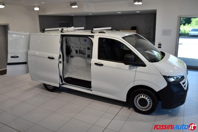 VOLKSWAGEN TRANSPORTER T7 2.0 TDI 150 CV 28Q L1 RETROCA - foto 41