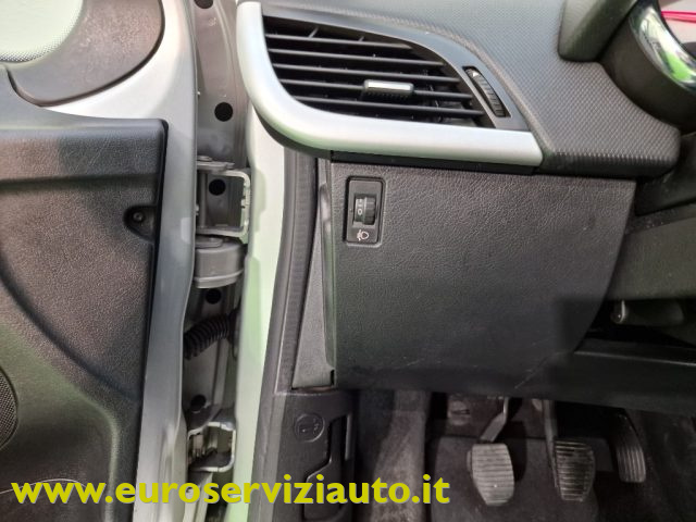 PEUGEOT 207 1.4 HDI 70CV 5P. ACCESS - foto 24