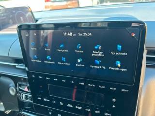 HYUNDAI Staria usata, con Vivavoce