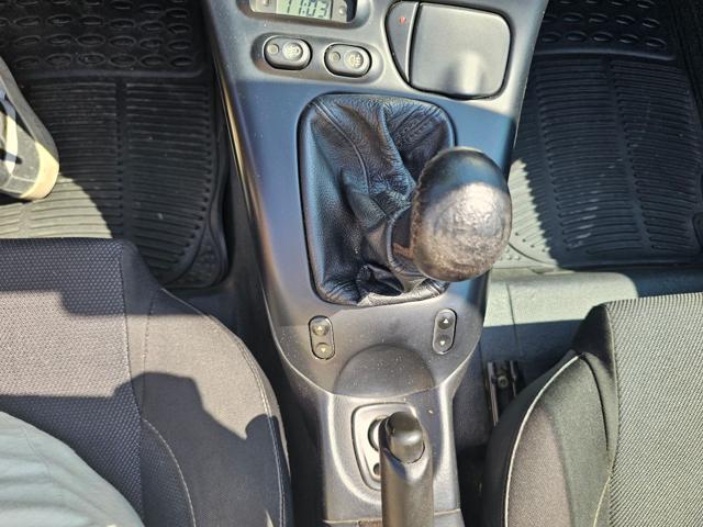 FIAT BARCHETTA 1.8 16V - foto 14
