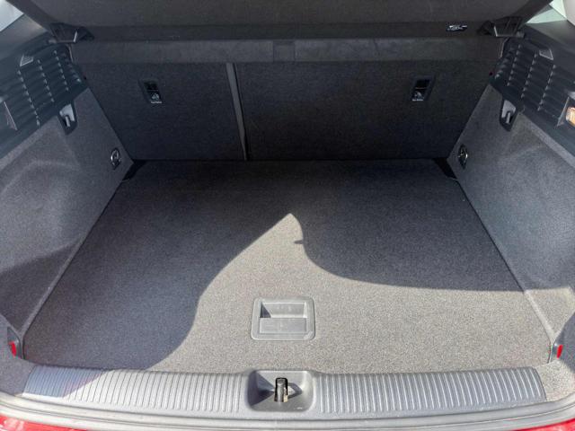 AUDI Q2 30 TFSI BUSINESS - foto 13
