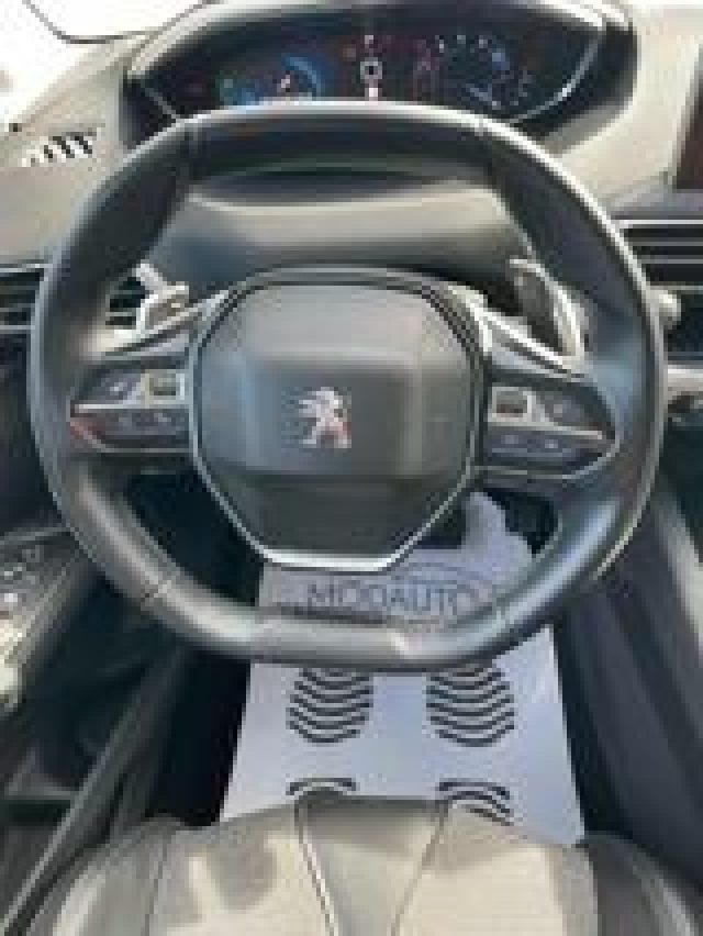 PEUGEOT 3008 usata, con Fendinebbia