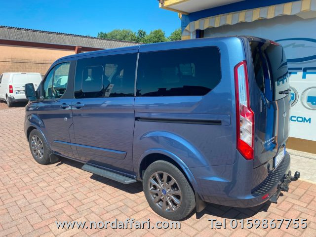 FORD Tourneo Custom - foto: 22