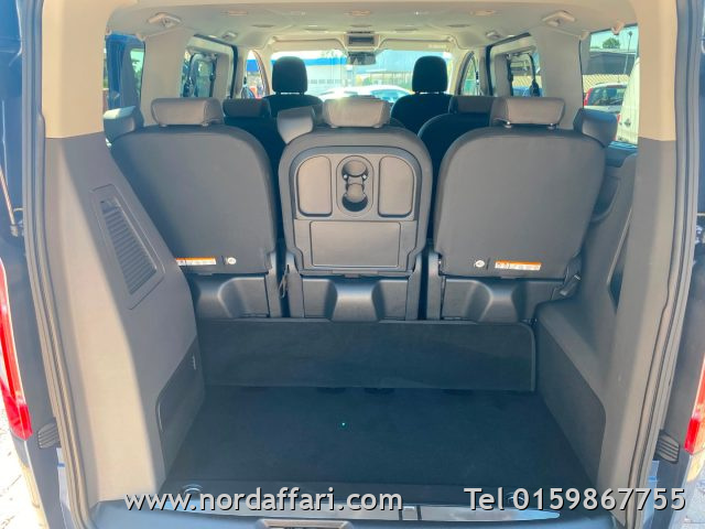 FORD Tourneo Custom - foto: 4