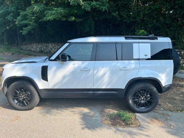 LAND ROVER Defender Bianco pastello