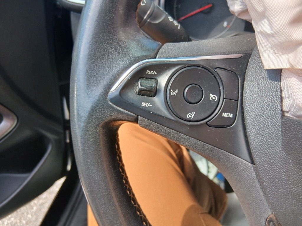 Immagine di OPEL Crossland X 1.2 Turbo 12V 110 CV Start&Stop aut. del 03/2019 km 117810