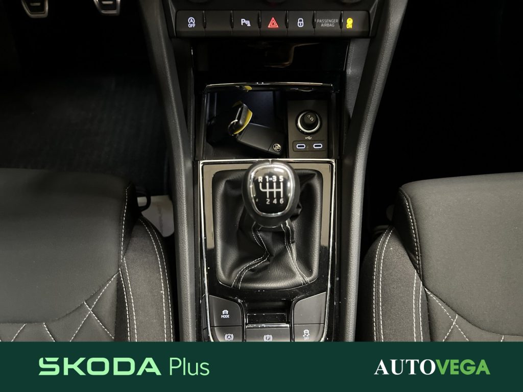 immagine usato SKODA Karoq 2.0 tdi evo sportline 150cv