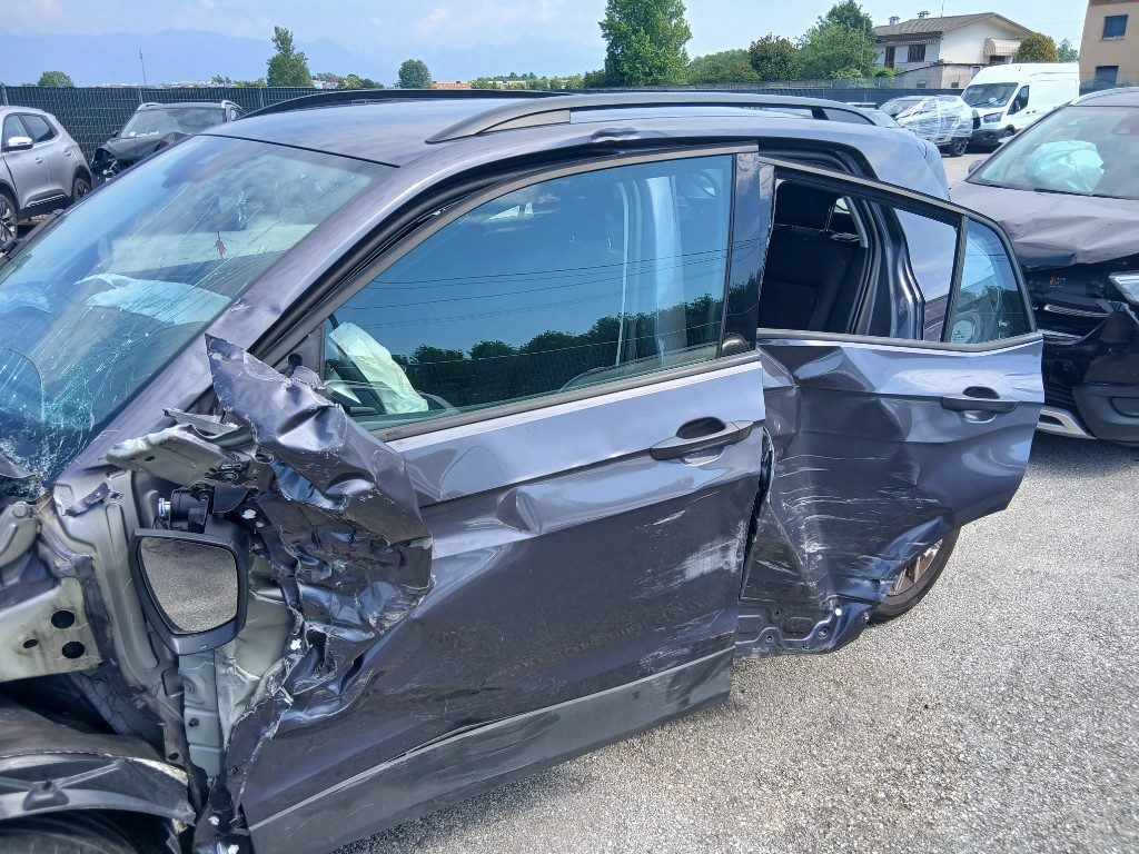 Immagine di VOLKSWAGEN T-Cross 1.0 TSI 110 CV DSG del 09/2023 km 0