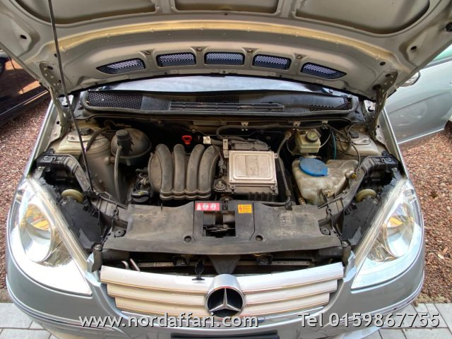MERCEDES-BENZ A 170 - foto: 2