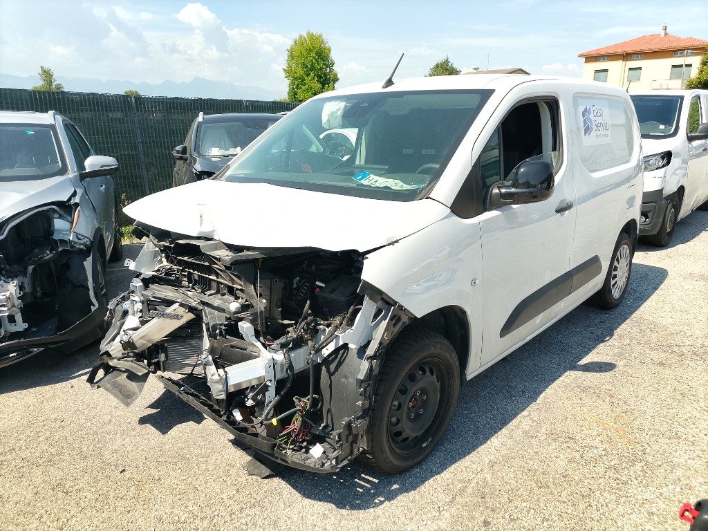 Immagine di TOYOTA Proace City 1.2 110 CV S&S del 07/2025 km 1388