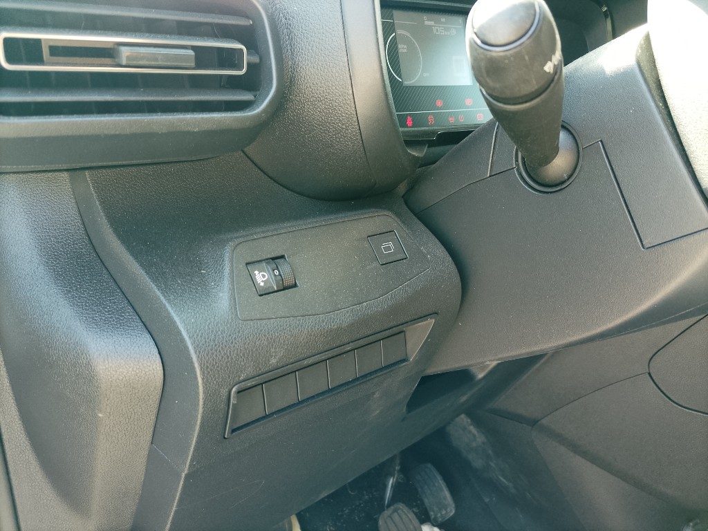 Immagine di TOYOTA Proace City 1.2 110 CV S&S del 07/2025 km 1388