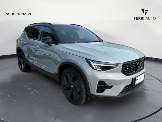 VOLVO XC40 B3 AUTOMATICO ULTRA BLACK EDITIO - foto 3