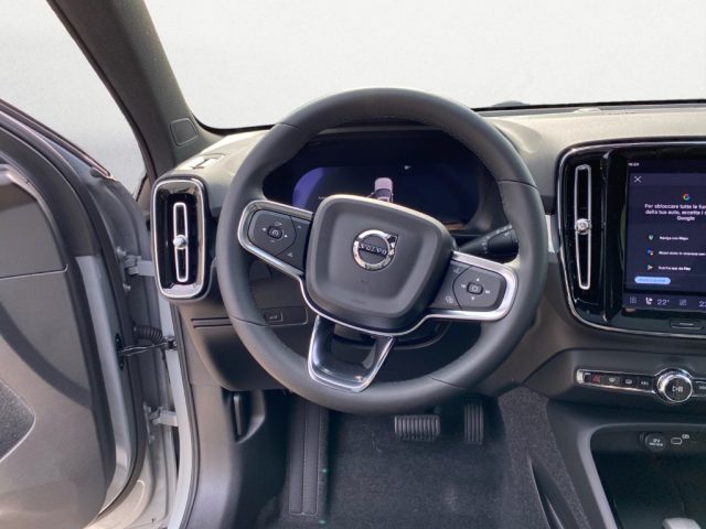 VOLVO XC40 B3 AUTOMATICO ULTRA BLACK EDITIO - foto 10