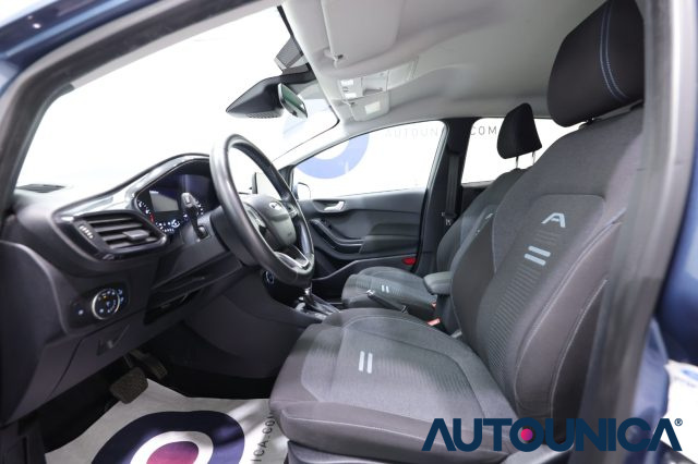 FORD Fiesta usata, con USB