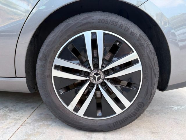 MERCEDES-BENZ CLA 200 D - foto 16