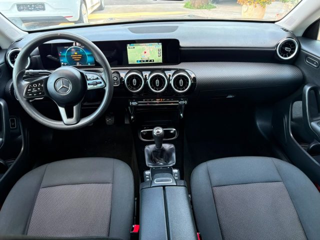 MERCEDES-BENZ CLA 200 D - foto 7