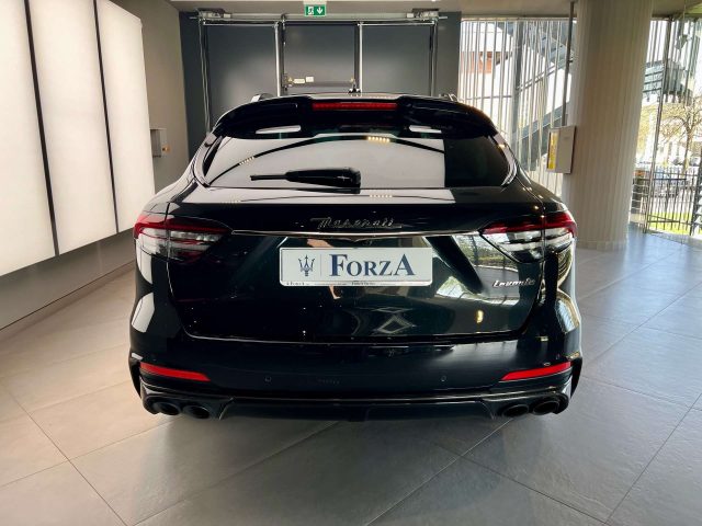 MASERATI LEVANTE 3.8 V8 TROFEO 580CV AUTO - foto 7