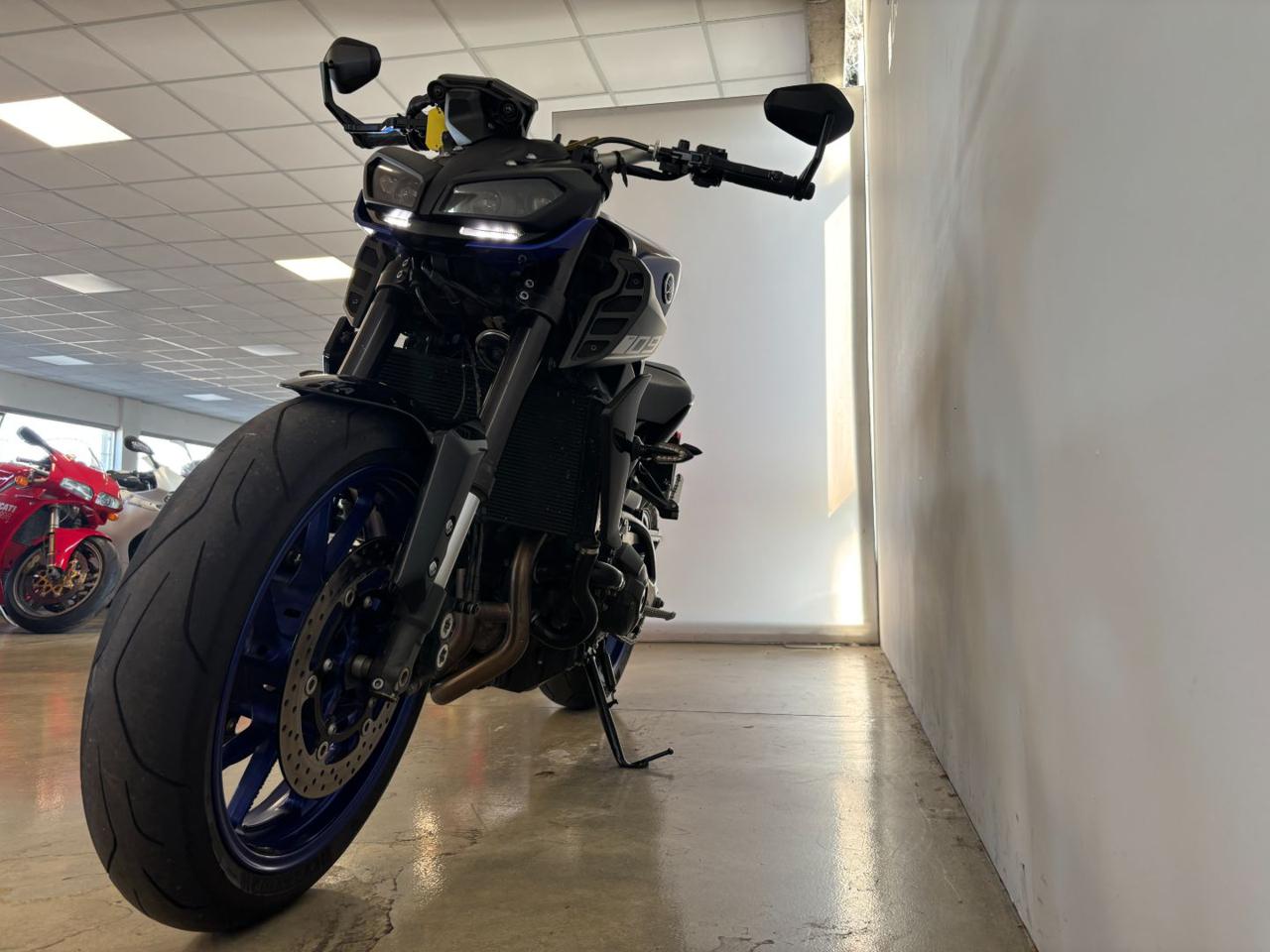 immagine usato YAMAHA MT-09 MT-09