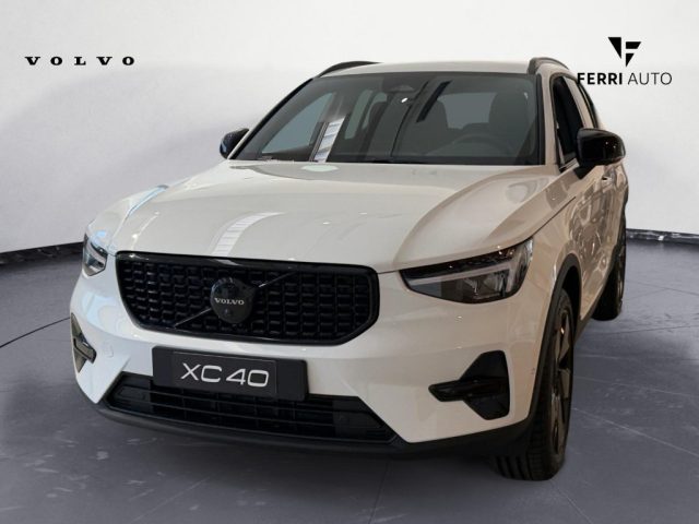 VOLVO XC40 B3 AUTOMATICO PLUS BLACK EDITION - foto 2